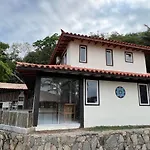 Casa Ferradura Com Piscina E Hidromassagem